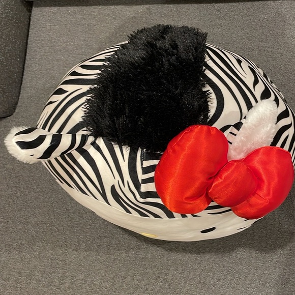 24” Jumbo Hello Kitty & friends Zebra Squishmallow - Picture 5 of 9
